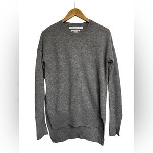 Max Studio Grey Crewneck Cashmere Sweater Size Small